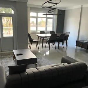 Luxury Z-apart Family Homes 2 Bedrooms Wifi Near Metro Zeytinburnu Apartment Istanbul